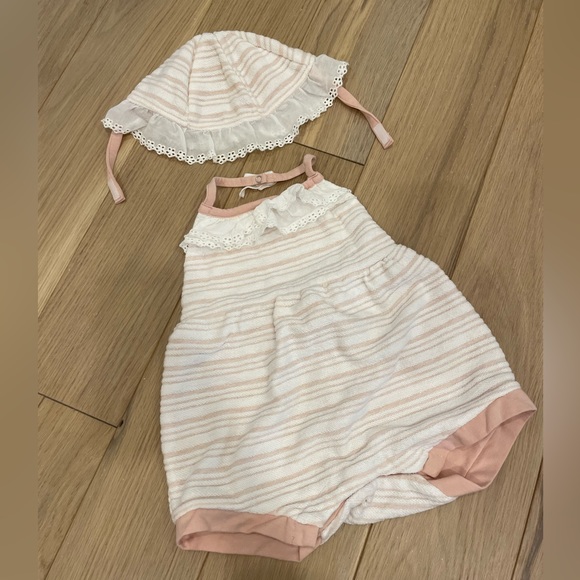Shabby Chic Other - 2pc Shabby Chic baby girls romper & sun hat peach/pink and white 24m